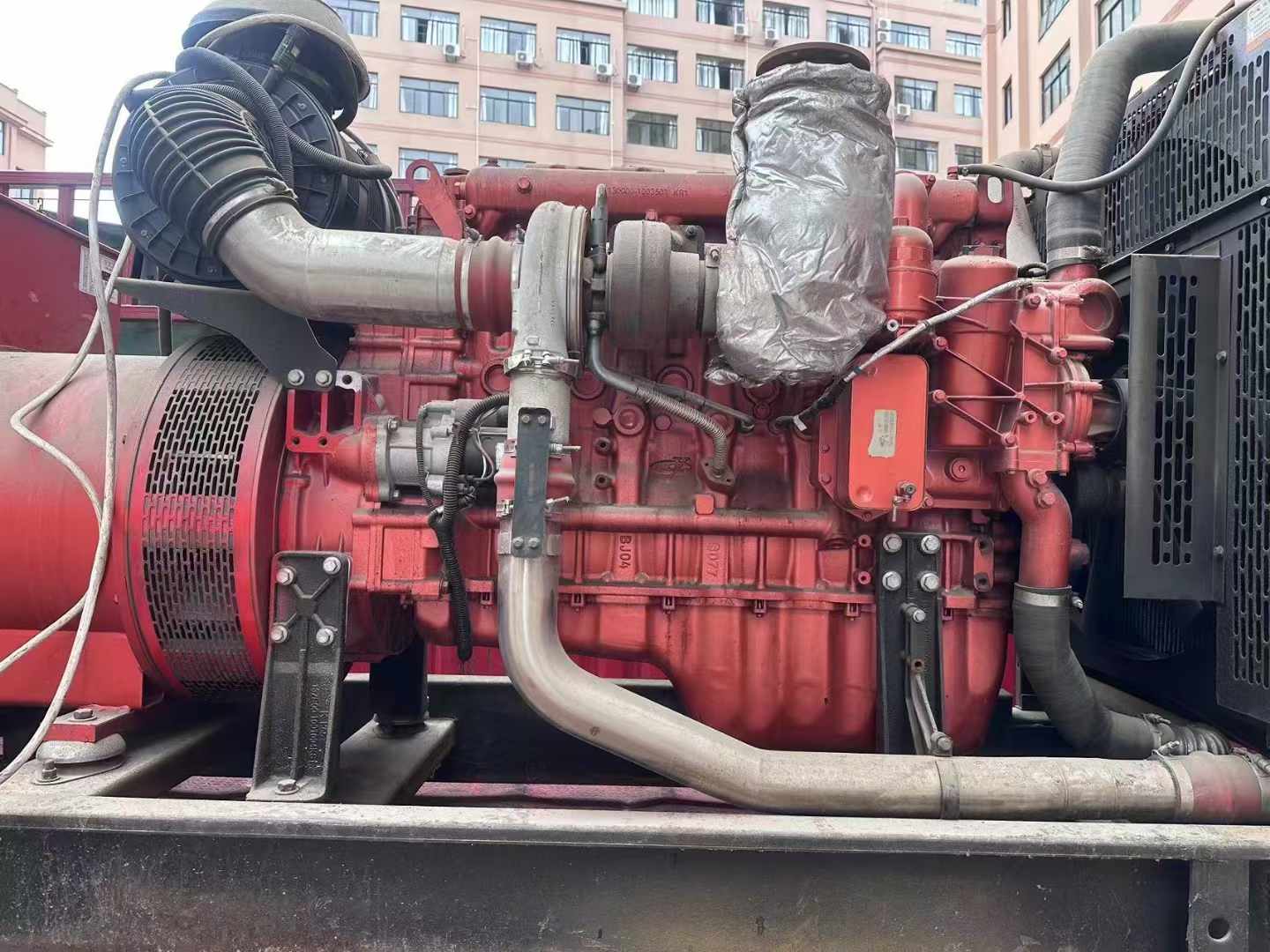 德令哈如何选择适合 600kW 柴油发电机组的过载保护器？